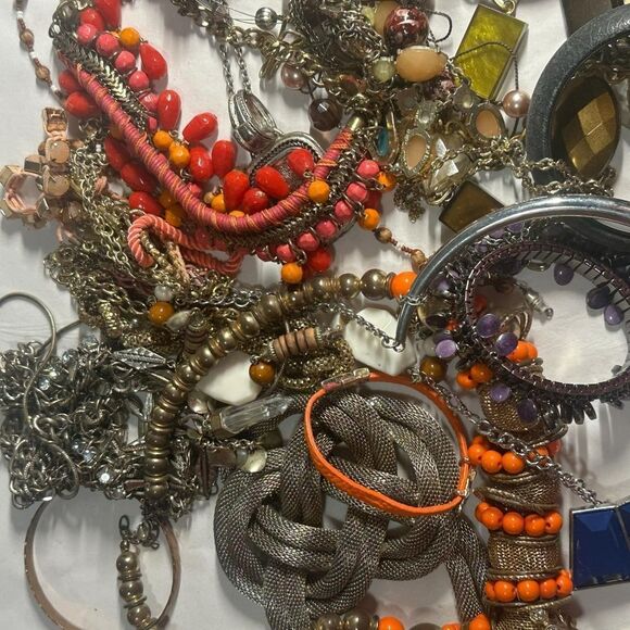 J360 Craft Bulk Bundle of Jewelry - Picture 4 of 8